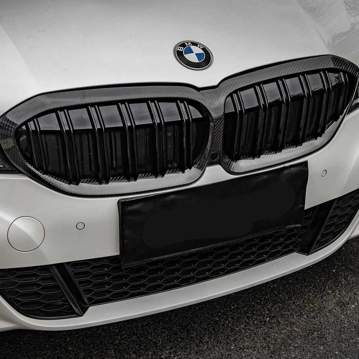 BMW G20 LCI DRY CARBON GRILL