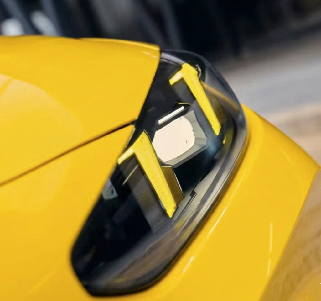 BMW G8X LCI Snake eye Headlight Yellow DRL LED Chip