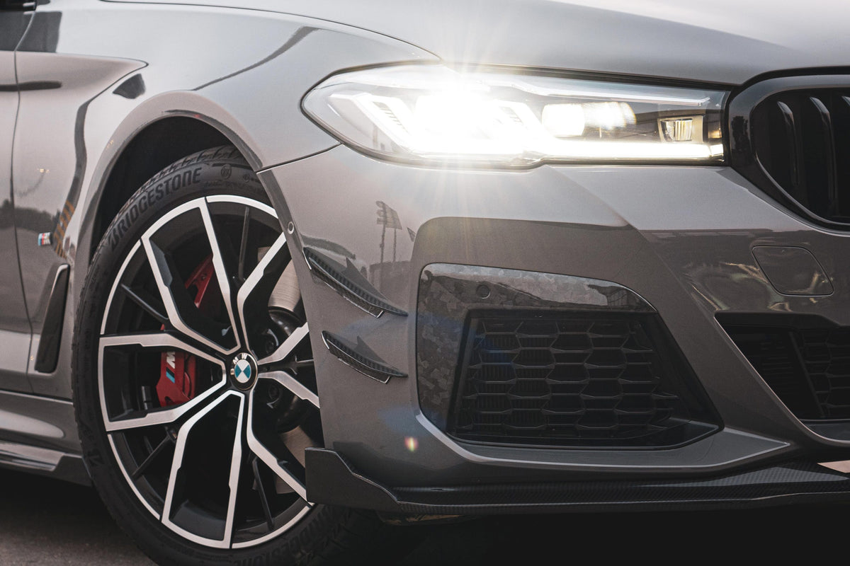 BMW 5 SERIES G30 LCI IHC STYLE CARBON FIBER FRONT BUMPER SIDE AIR VENT CANARDS