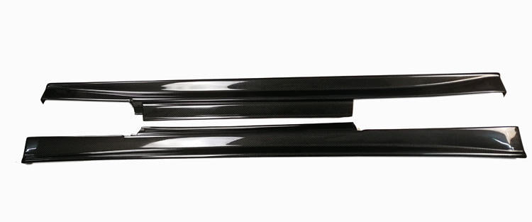 NIssan GTR R35 Carbon Fiber Side Skirts