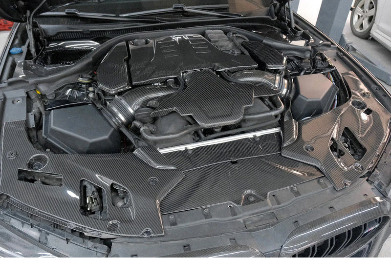BMW 5 SERIES G30 DRY CARBON FIBER ENGINE BAY RADIATOR SUPPORT COVER