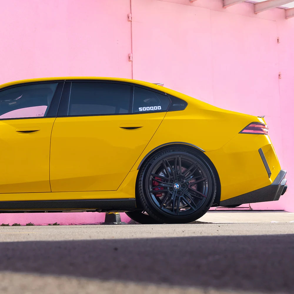 SOOQOO V1 BMW M5 G90 Side Skirt in Prepreg Carbon Fiber