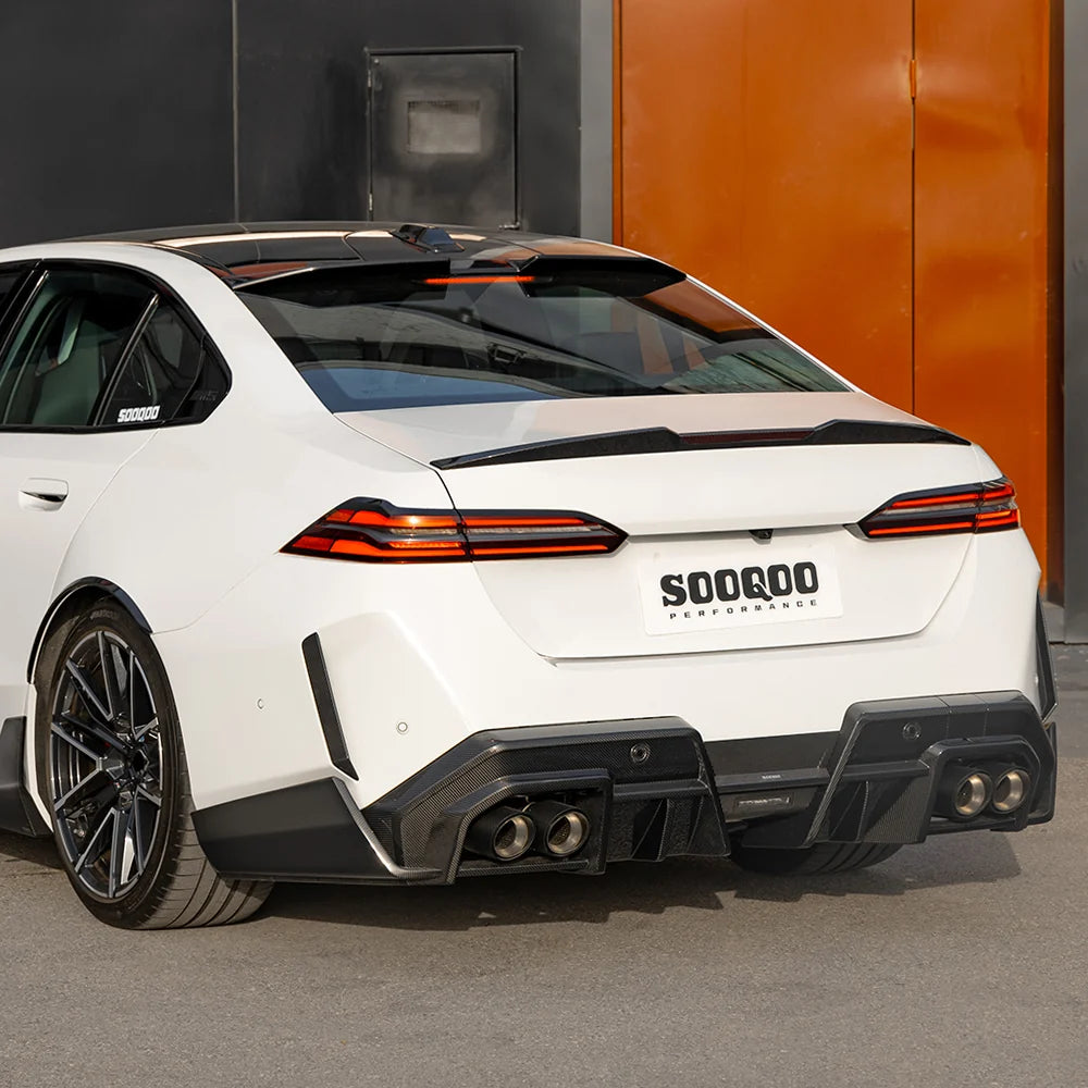 SOOQOO V2 BMW M5 G90 Rear Diffuser In Prepreg Carbon Fiber