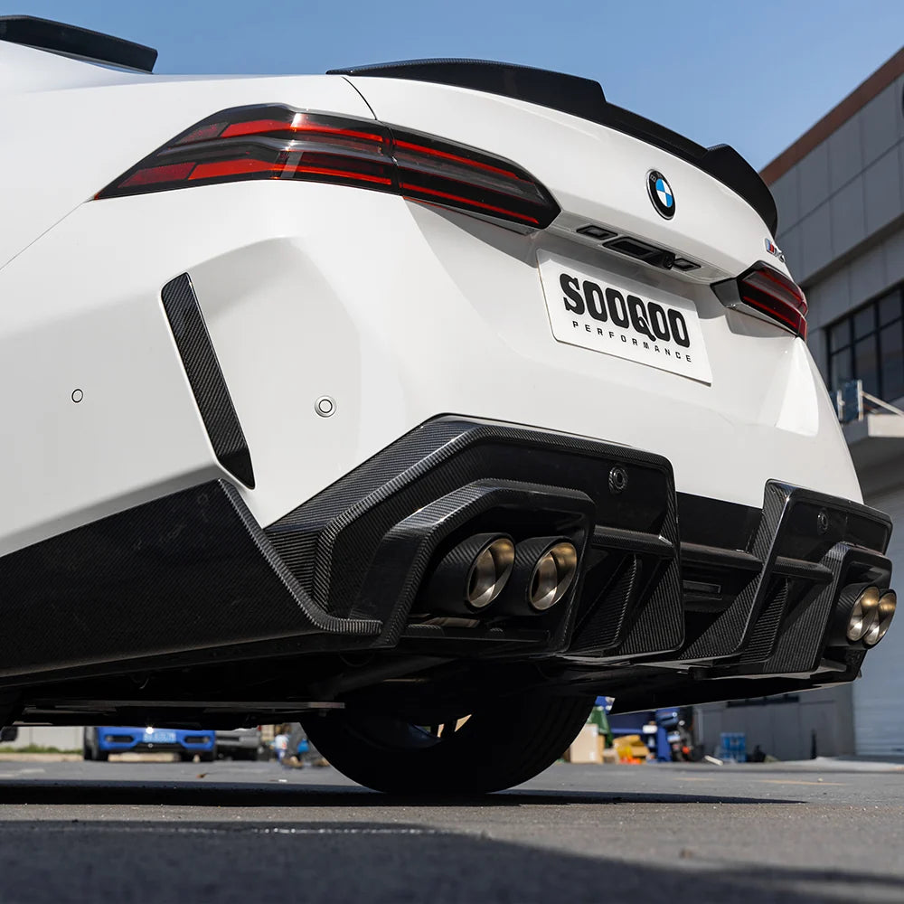 SOOQOO V2 BMW M5 G90 Rear Diffuser In Prepreg Carbon Fiber