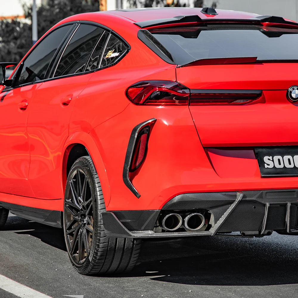 SOOQOO BMW X6M F96 Rear Bumper Insert In Prepreg Carbon Fiber