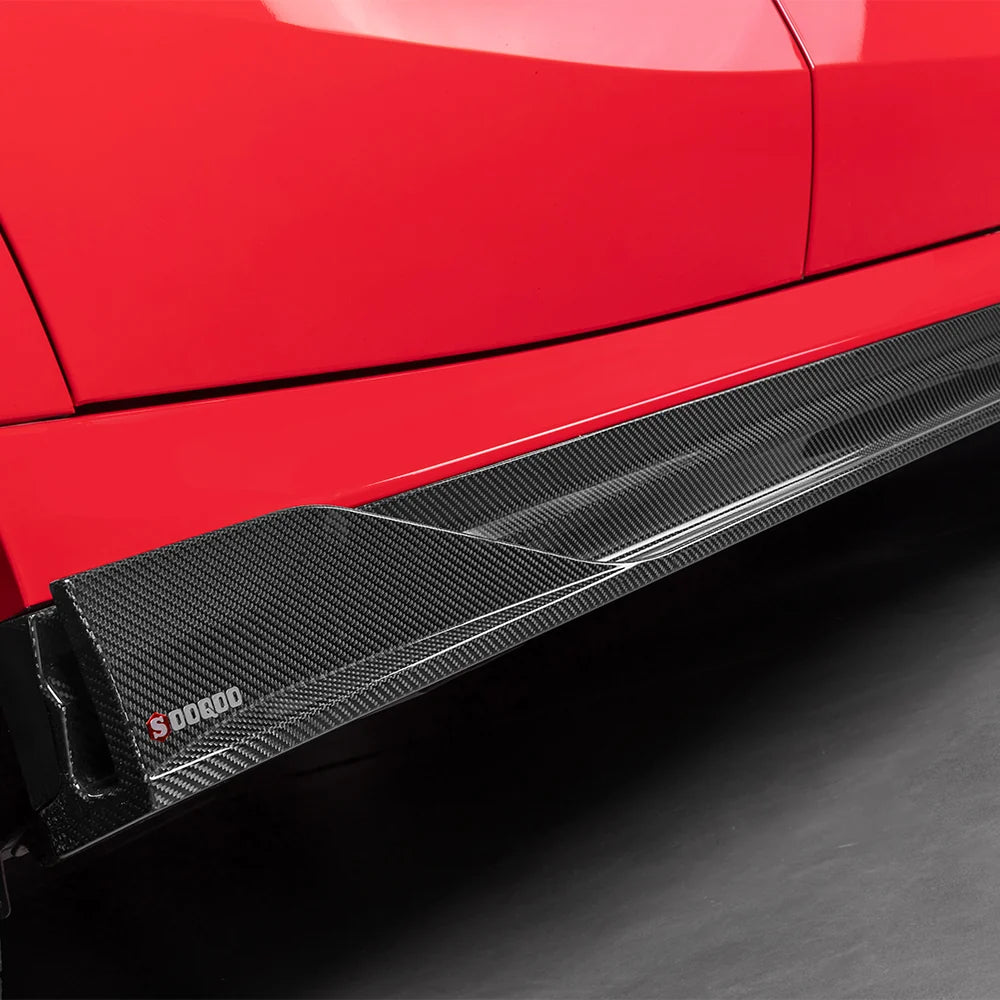 SOOQOO BMW X6M F96 Side Skirt In Prepreg Carbon Fiber