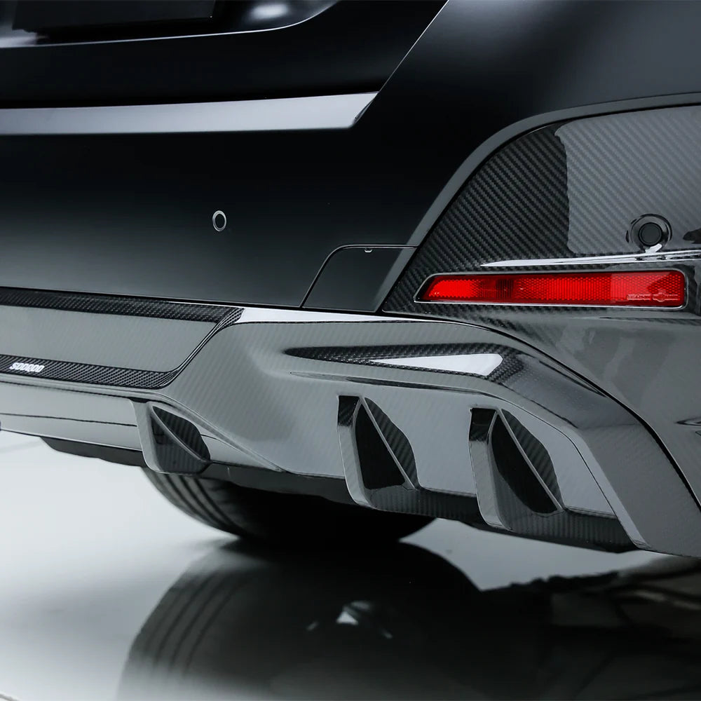SOOQOO BMW I4 G26 Rear Diffuser In Prepreg Carbon Fiber