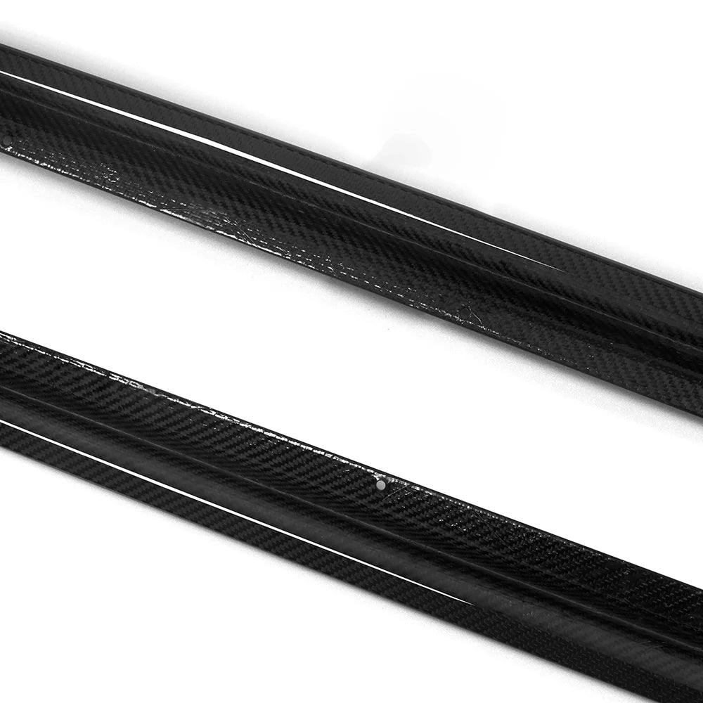 SOOQOO BMW 2 Series G42 Side Skirt In Prepreg Carbon Fiber