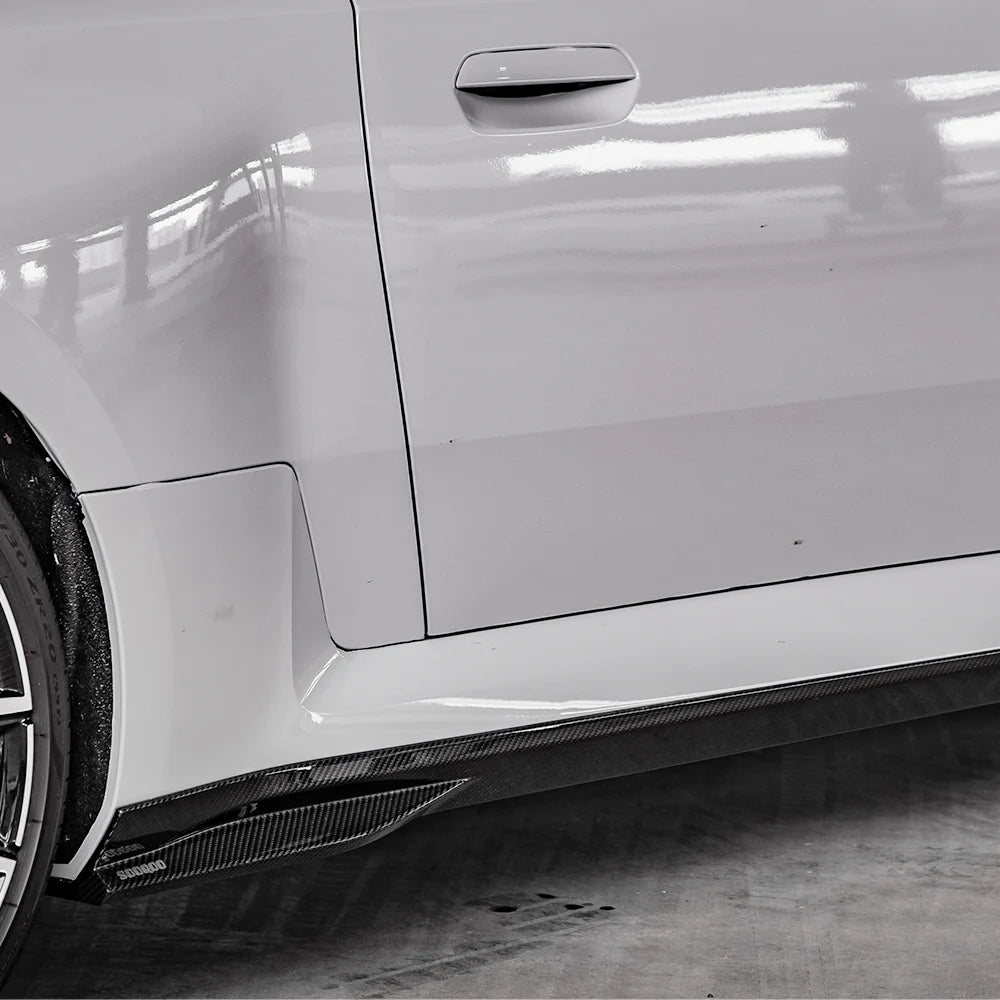 SOOQOO BMW M2 G87 Side Skirt In Prepreg Carbon Fiber