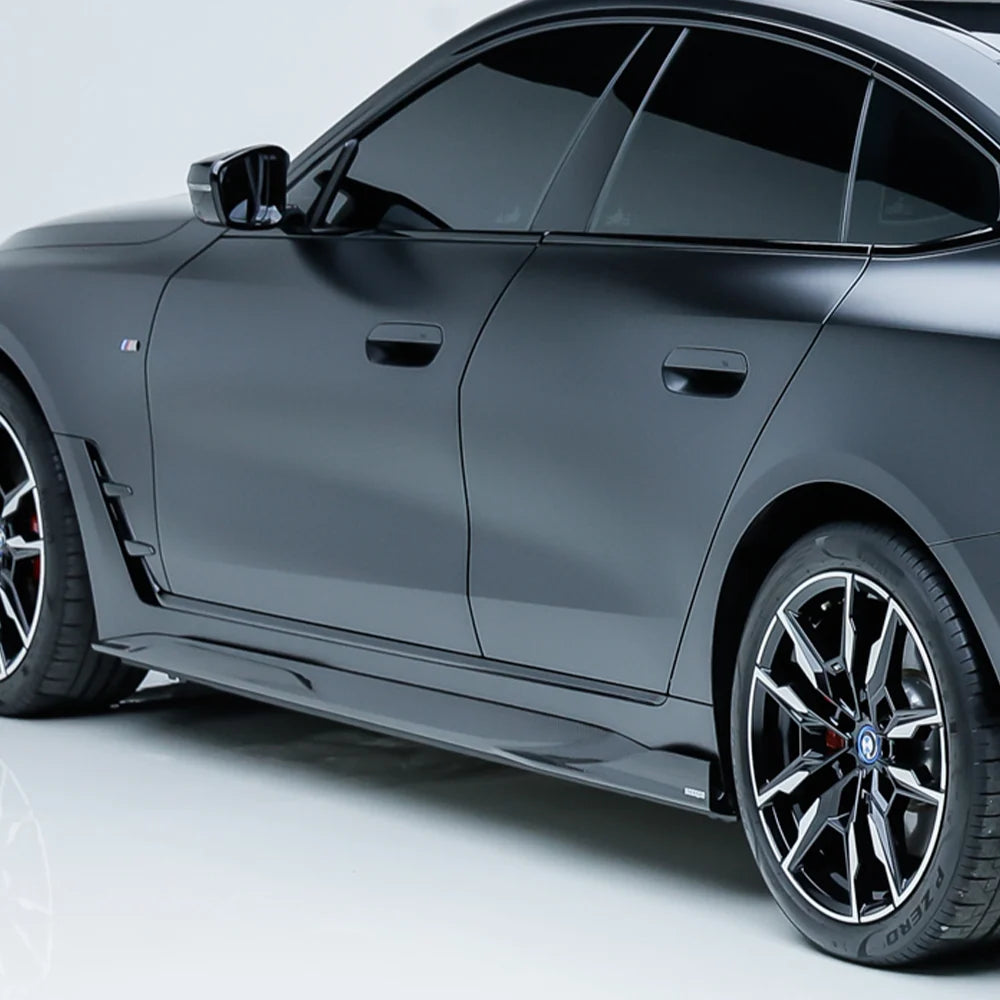 SOOQOO BMW i4 G26 Side Skirt In Prepreg Carbon Fiber