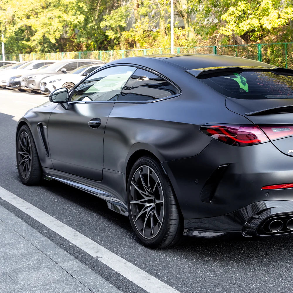 SOOQOO MERCEDES-AMG CLE 53 C236 Side Skirt In Prepreg Carbon Fiber