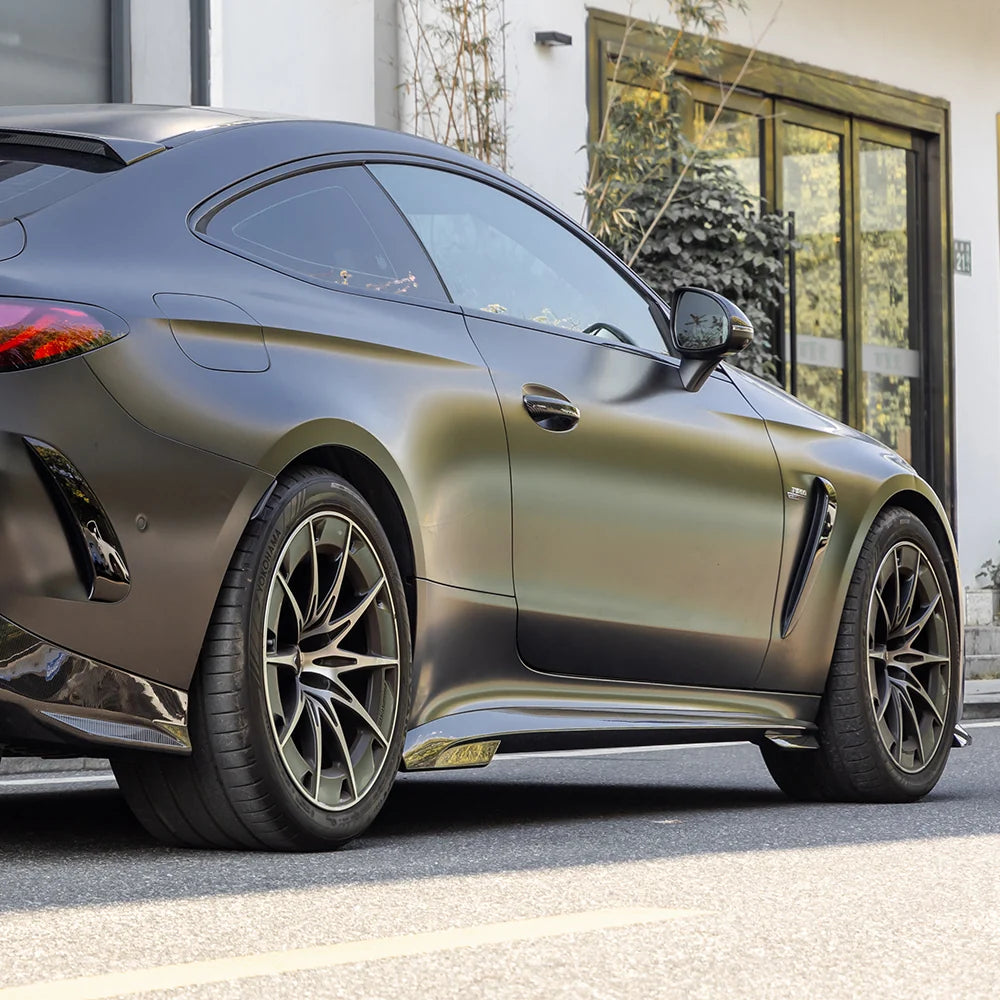 SOOQOO MERCEDES-AMG CLE 53 C236 Side Skirt In Prepreg Carbon Fiber