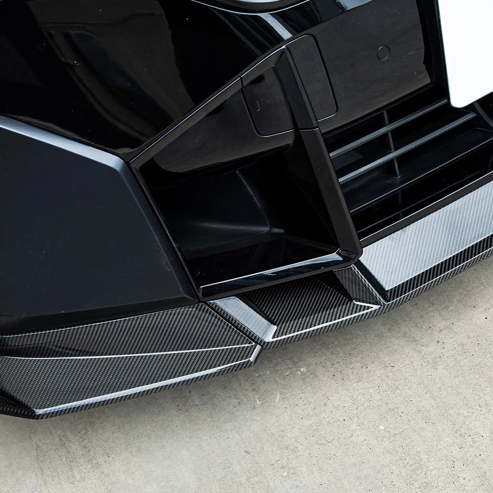 SOOQOO BMW XM G09 Front Lip In Prepreg Carbon Fiber