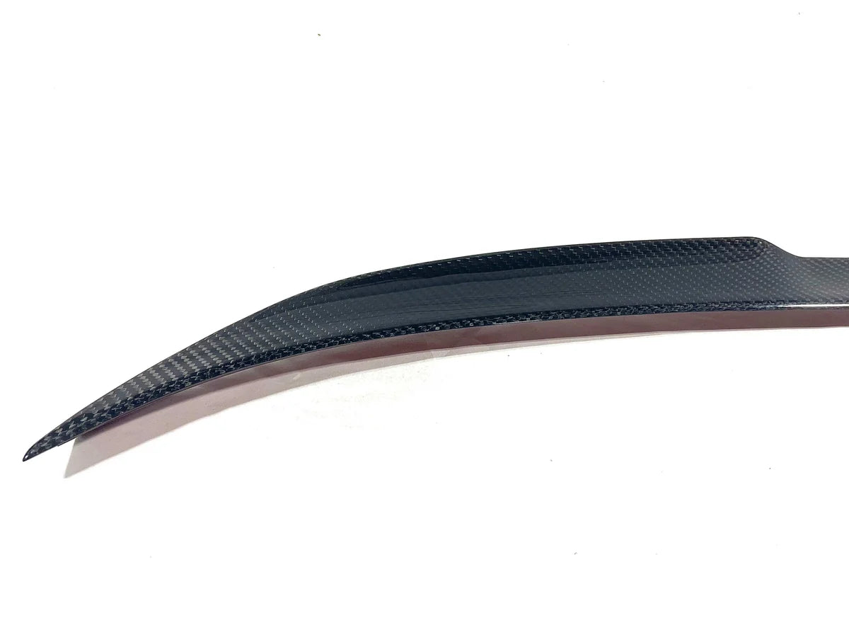 BMW G87/G42 V STYLE DRY CARBON FIBER SPOILER